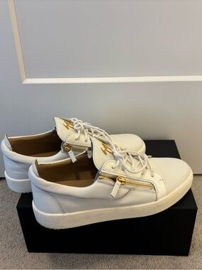 Giuseppe Zanotti White Leather Sneakers with Gold Hardware